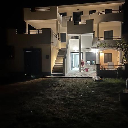 Apartments Linic 닌 외부 사진