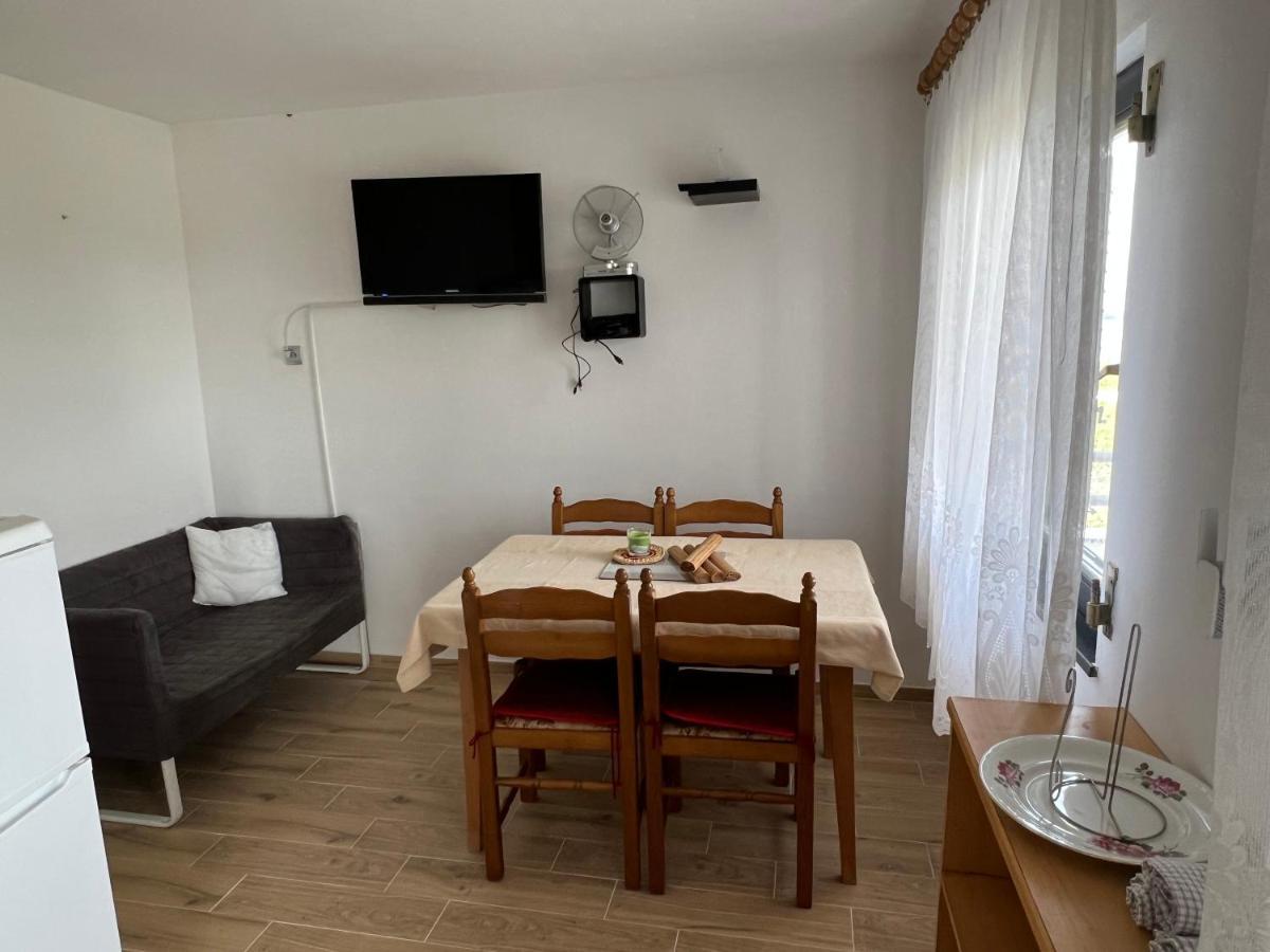 Apartments Linic 닌 외부 사진
