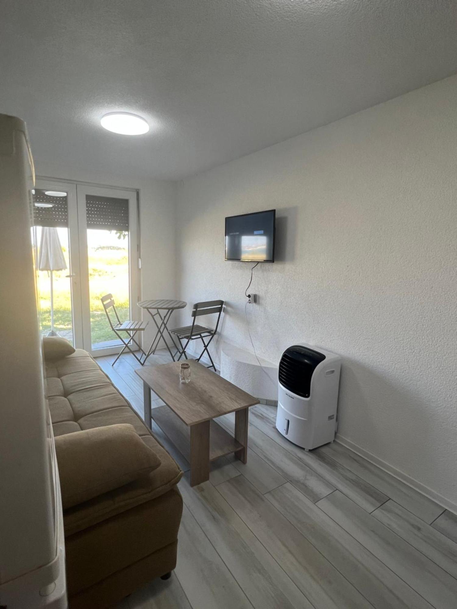 Apartments Linic 닌 외부 사진
